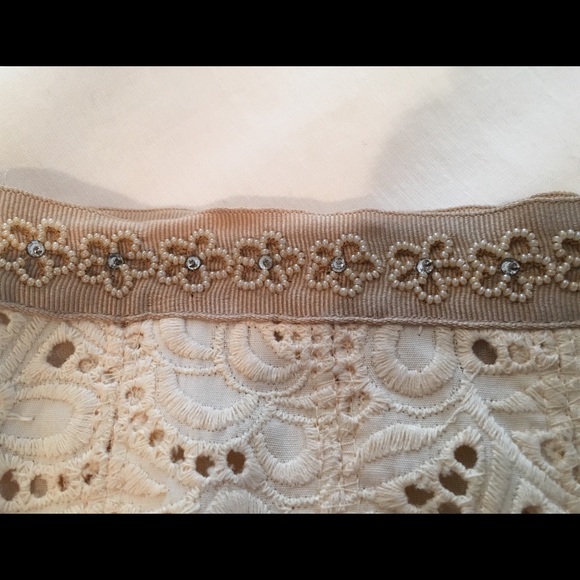 Vintage Blumarine Cream Eyelet Lace Godet Skirt, sz 2/4 - Picture 6 of 7